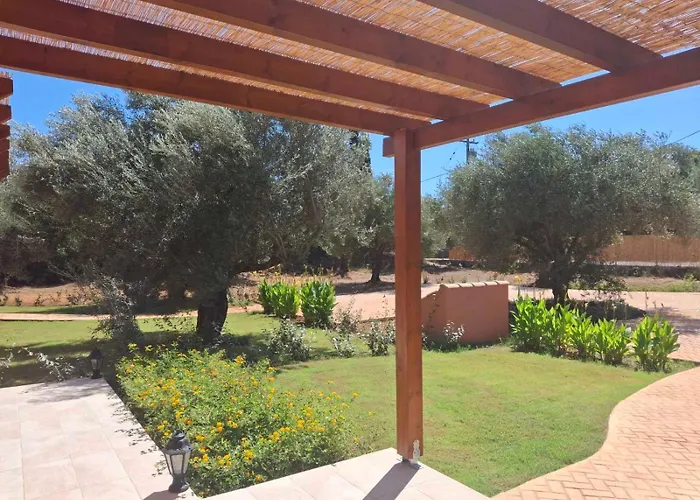 Elysian Olive Villa Spartia