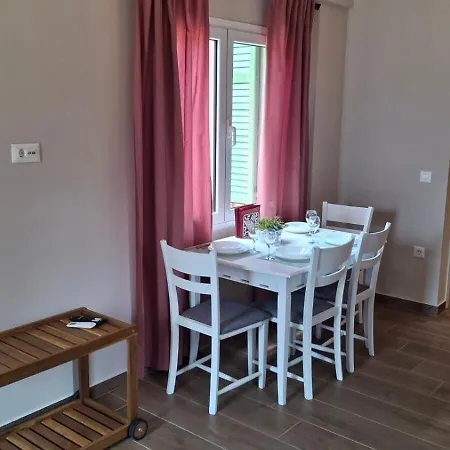 Elysian Olive Villa *